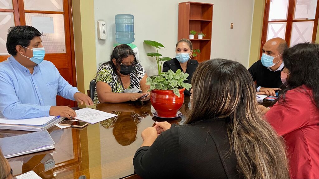 Ramaderos del Morro de Arica en reunión con el Delegado Presidencial