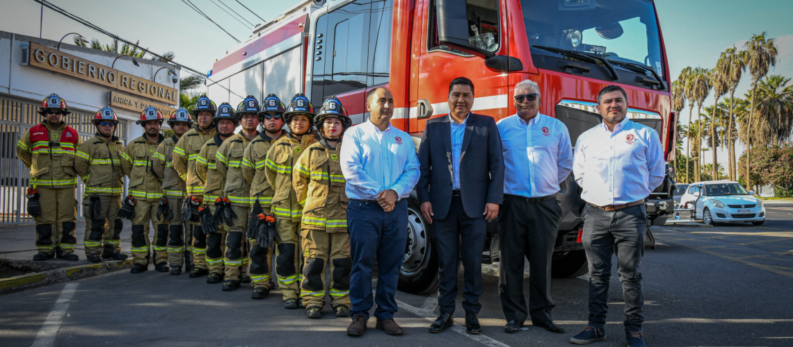 Entrega-camion-bomberos-6ta-compania